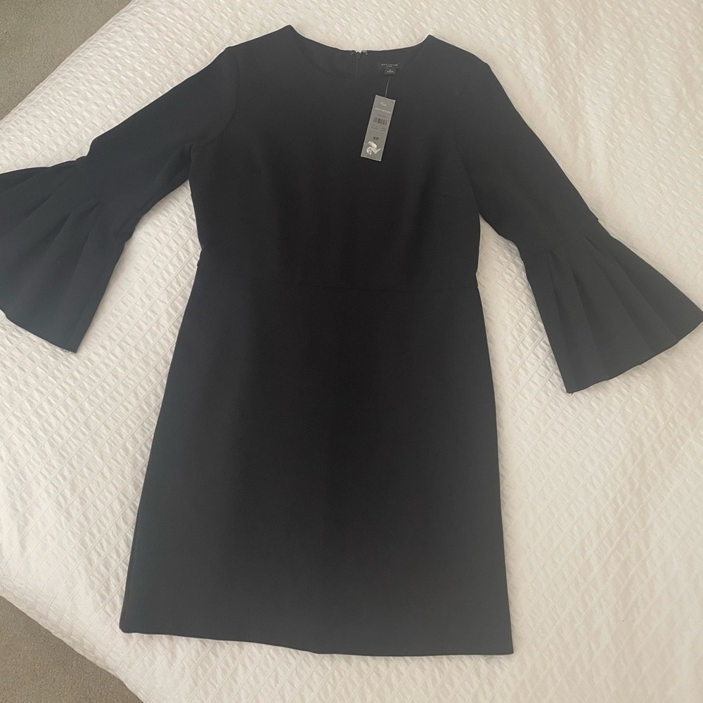 Ann Taylor Black Bell Sleeve A line Shift Dress 8P NWT - Picture 11 of 16